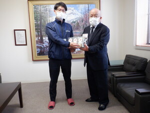 赤い羽根共同募金